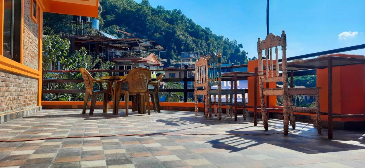 The Maple Inn โพคารา ภายนอก รูปภาพ