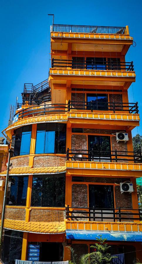 The Maple Inn โพคารา ภายนอก รูปภาพ