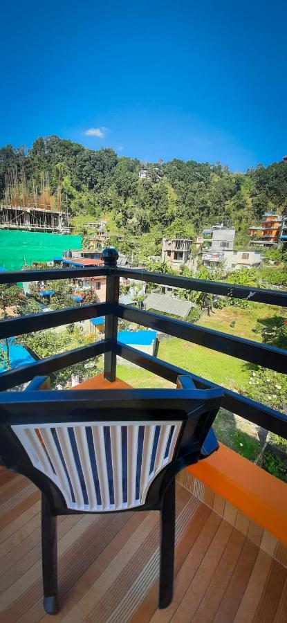 The Maple Inn โพคารา ภายนอก รูปภาพ