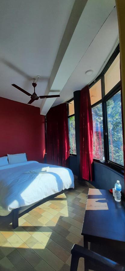 The Maple Inn โพคารา ภายนอก รูปภาพ
